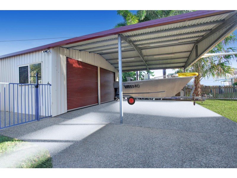 10 Swan Street, Armstrong Beach QLD 4737