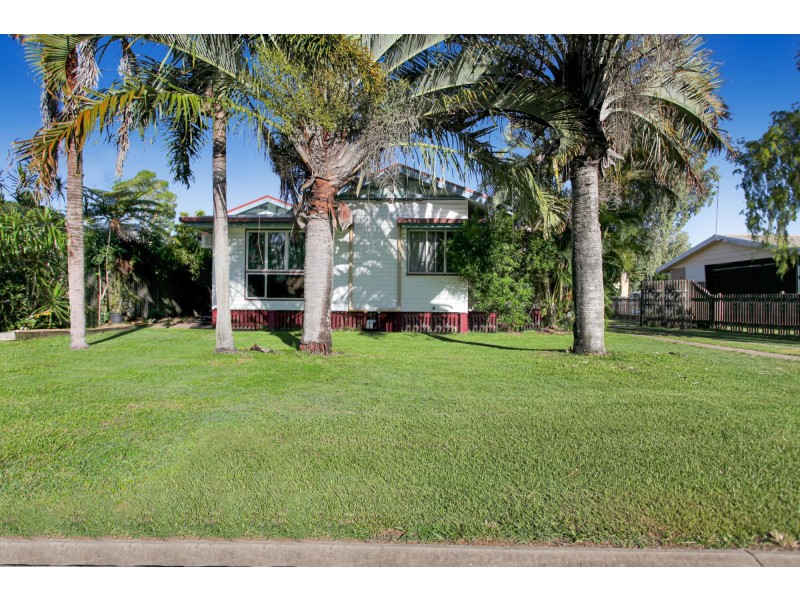 10 Swan Street, Armstrong Beach QLD 4737