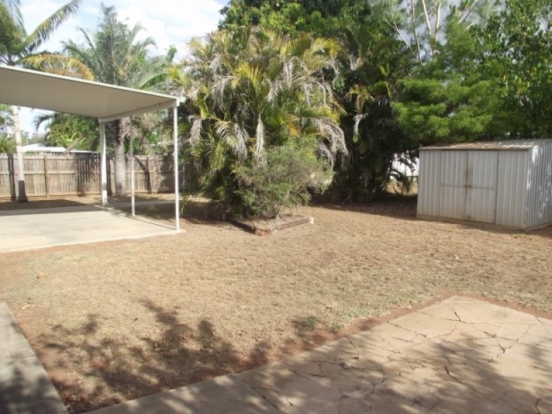 9 Kangaroo Drive, Moranbah QLD 4744