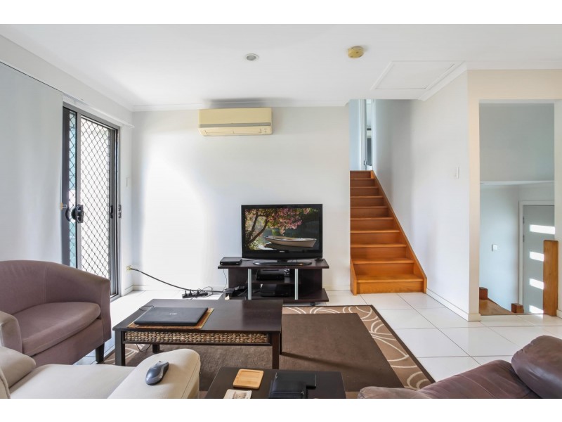 2/6 Kennedy Street, South Mackay QLD 4740