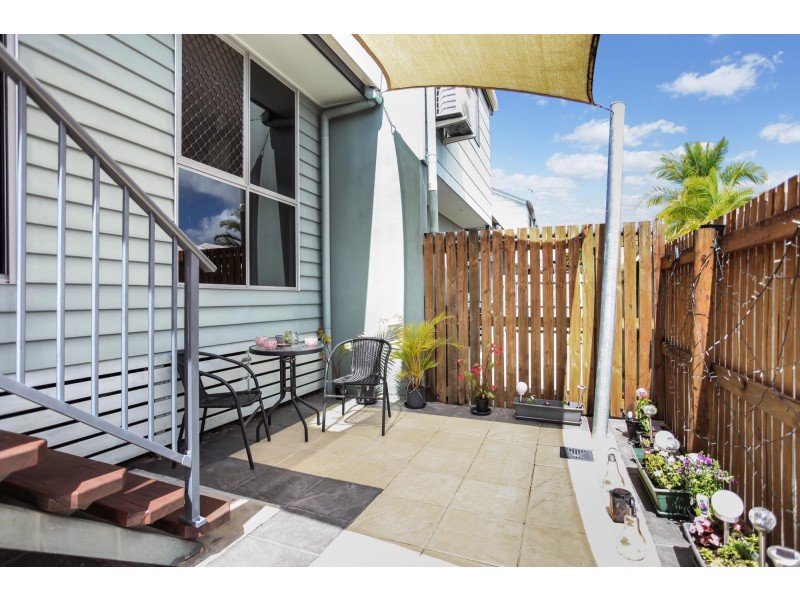 2/6 Kennedy Street, South Mackay QLD 4740