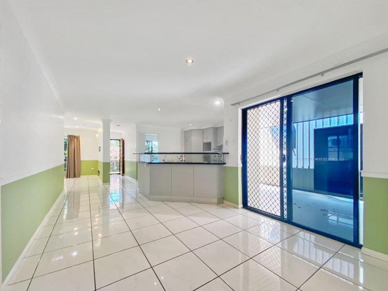 25 Brooksfield Drive, Sarina Beach QLD 4737