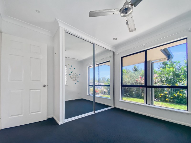 25 Brooksfield Drive, Sarina Beach QLD 4737