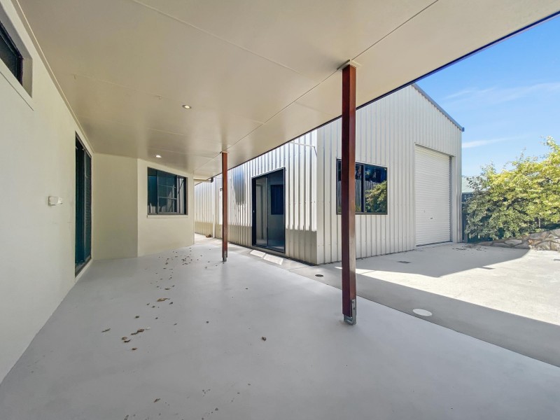 25 Brooksfield Drive, Sarina Beach QLD 4737