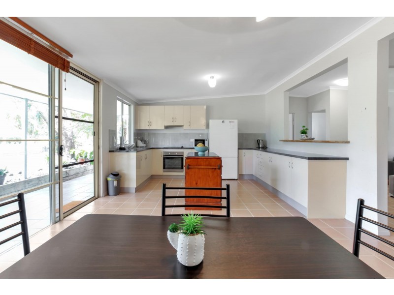 53 Rainbow Street, Armstrong Beach QLD 4737