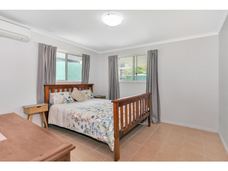 53 Rainbow Street, Armstrong Beach QLD 4737