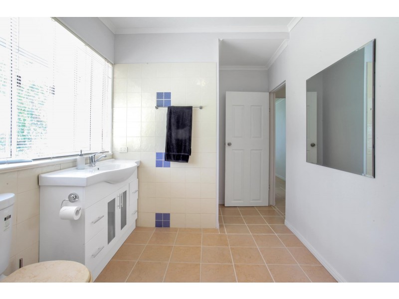 53 Rainbow Street, Armstrong Beach QLD 4737