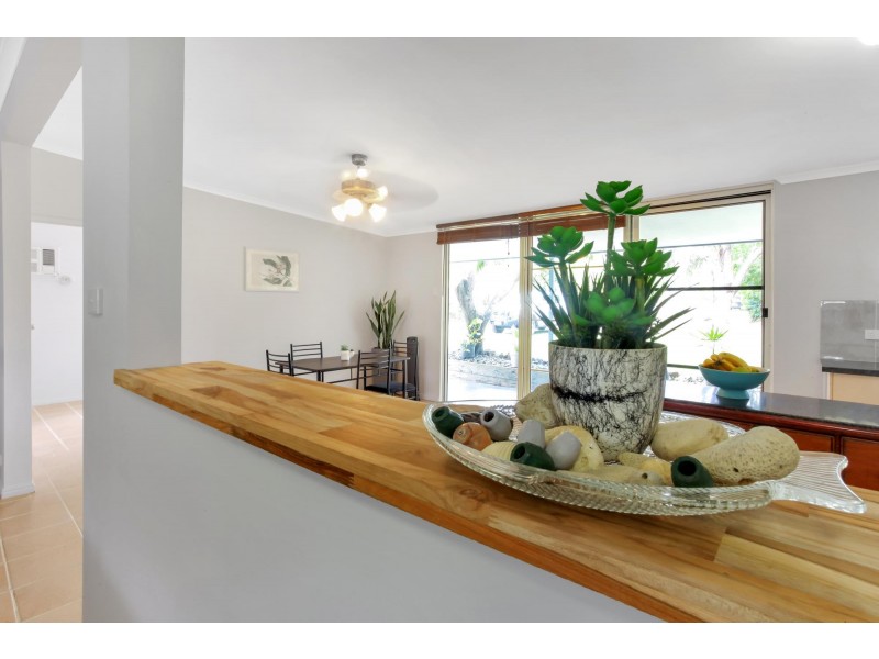 53 Rainbow Street, Armstrong Beach QLD 4737