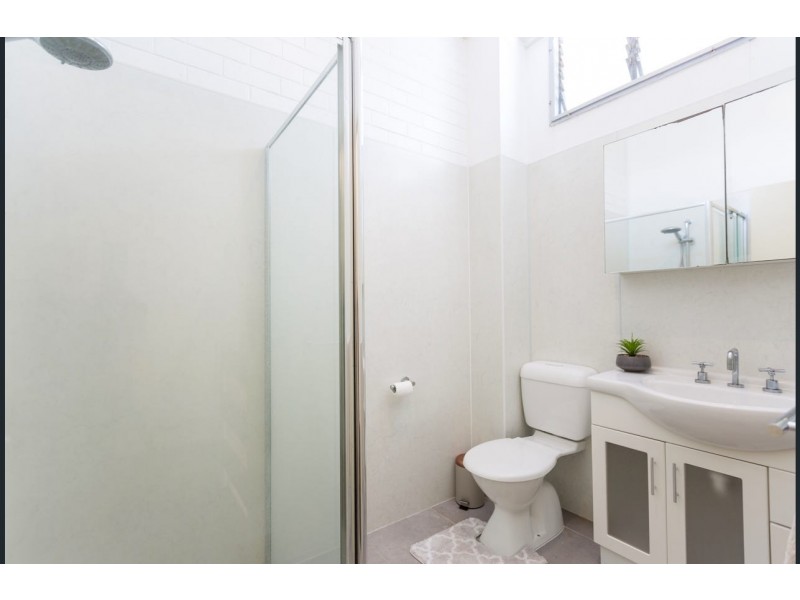 2/82 Evan Street, Mackay QLD 4740