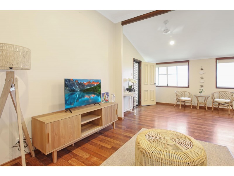 26 The Esplanade, Grasstree Beach QLD 4740