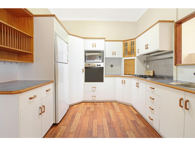 26 The Esplanade, Grasstree Beach QLD 4740