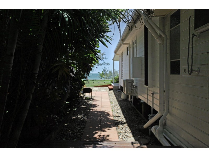 26 The Esplanade, Grasstree Beach QLD 4740