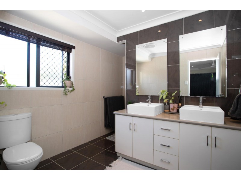 74 Cinnamon Drive, Glenella QLD 4740