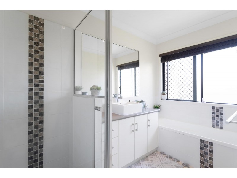 74 Cinnamon Drive, Glenella QLD 4740
