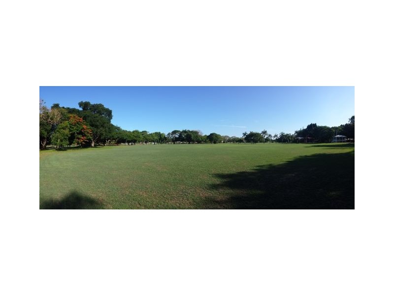 2/4 East Gordon Street, Mackay QLD 4740