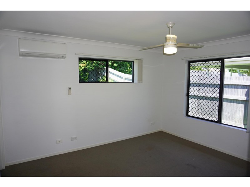 10 Schooner Avenue, Shoal Point QLD 4750