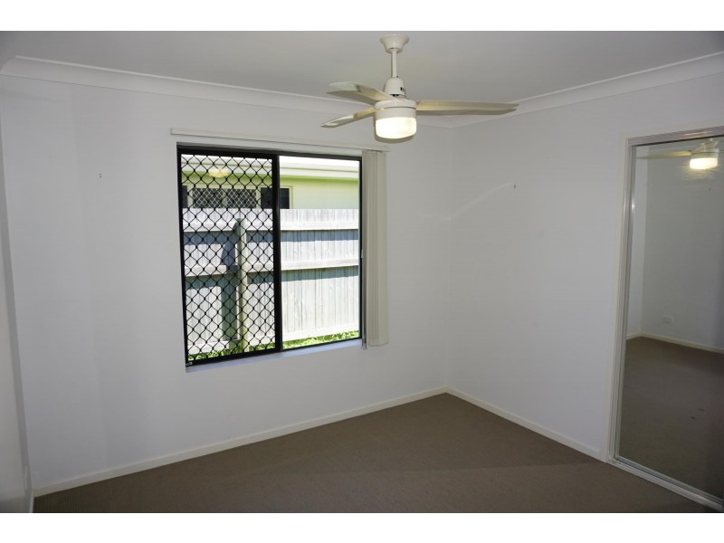 10 Schooner Avenue, Shoal Point QLD 4750