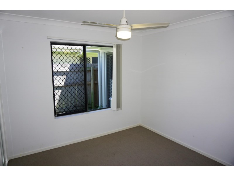 10 Schooner Avenue, Shoal Point QLD 4750