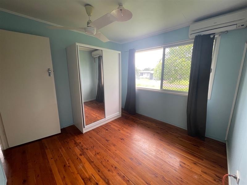 2 Armstrong Cres, Dysart QLD 4745