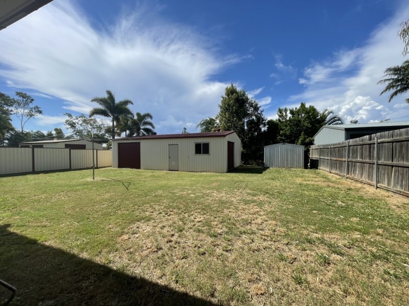 20 Leichhardt Drive, Moranbah QLD 4744
