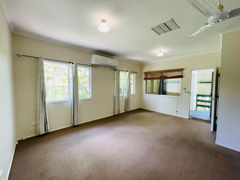 1 kellerman Drv, Moranbah QLD 4744