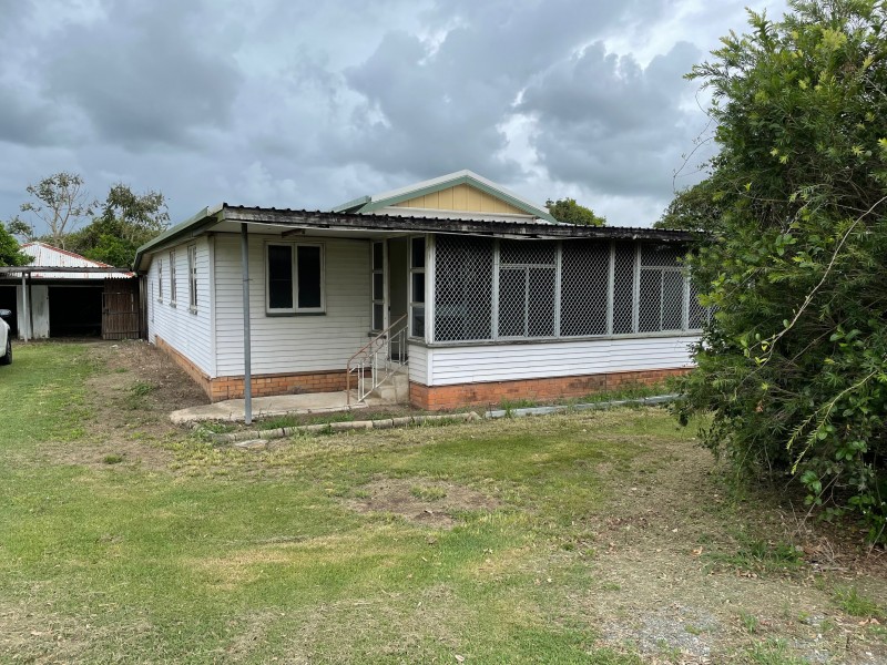 93483 Bruce Highway, Rosella QLD 4740