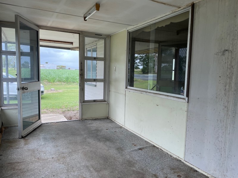 93483 Bruce Highway, Rosella QLD 4740