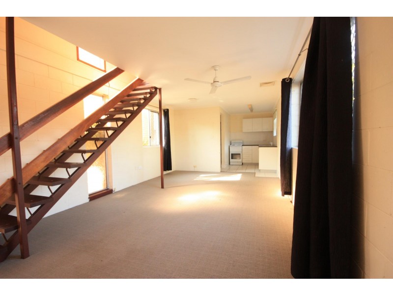 4/9 Creal Street, East Mackay QLD 4740