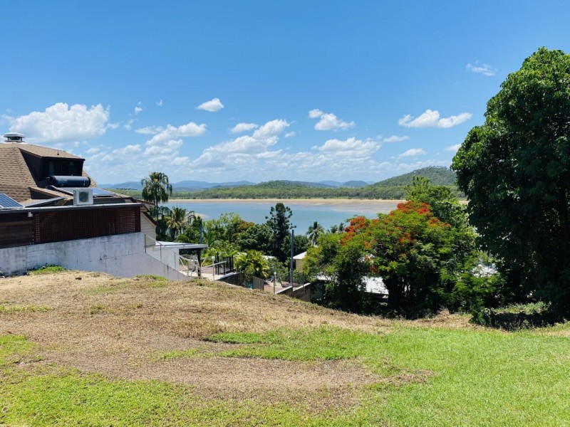 19 Captain Blackwood Drive, Sarina Beach QLD 4737