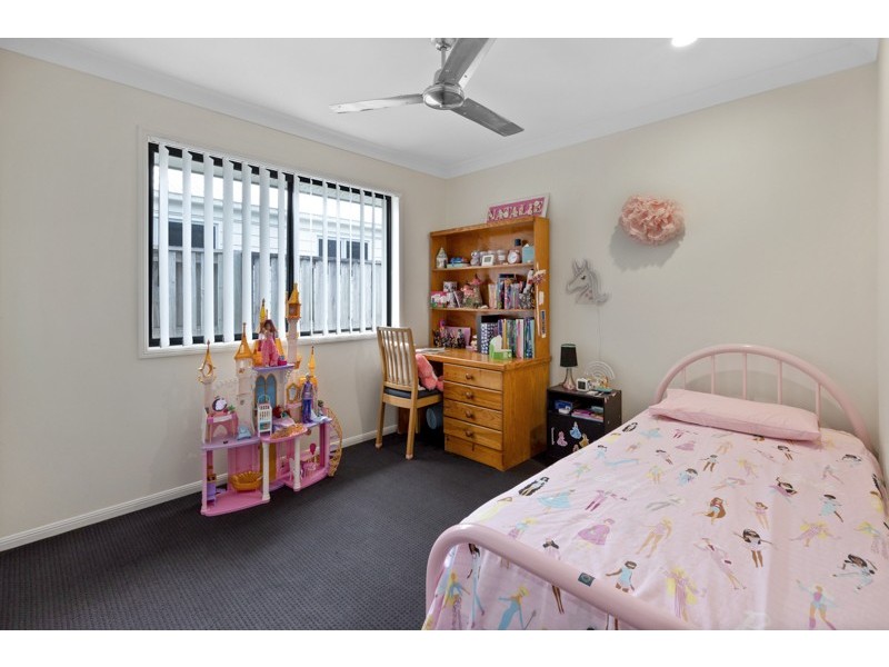 22A Newport Pde, Blacks Beach QLD 4740