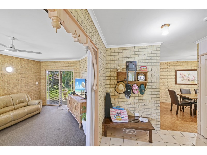 48 Bradman Drive, Glenella QLD 4740