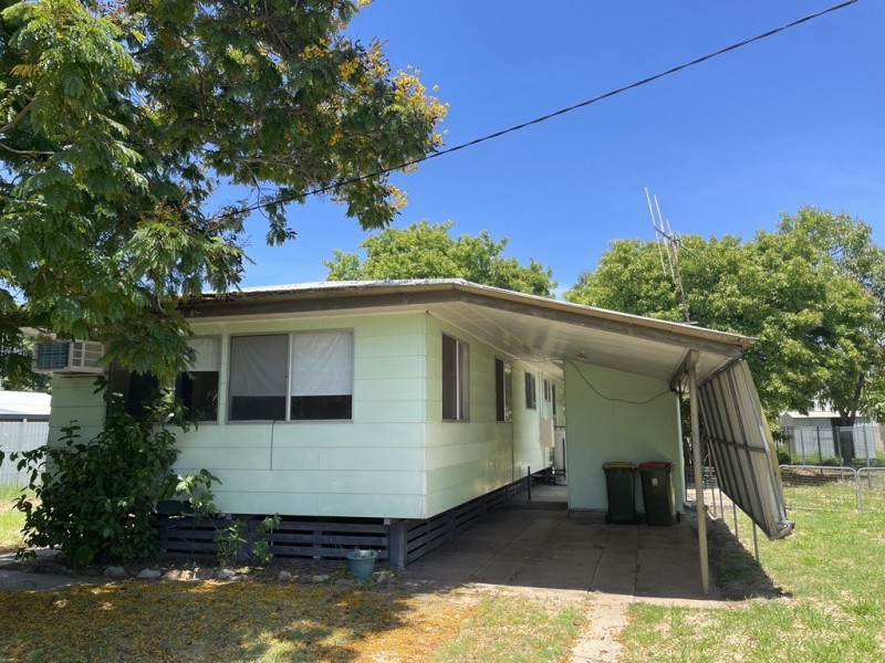 5 Queen Elizabeth Drive, Dysart QLD 4745