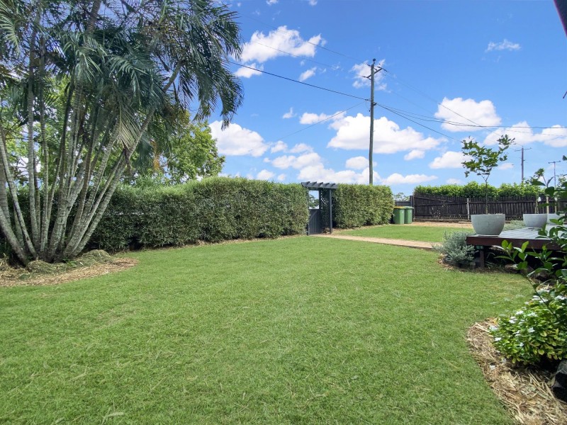 144 Broad Street, Sarina QLD 4737