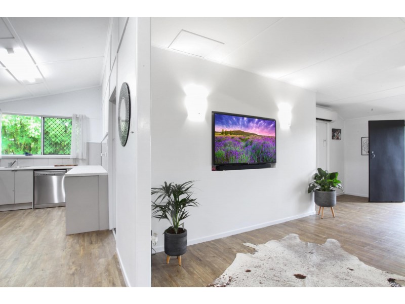 144 Broad Street, Sarina QLD 4737