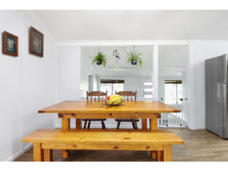 144 Broad Street, Sarina QLD 4737