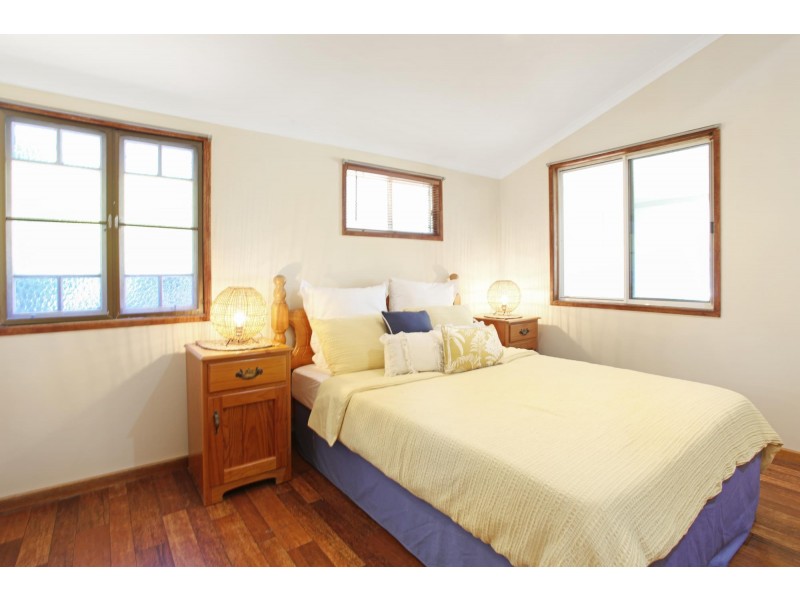 26 The Esplanade, Grasstree Beach QLD 4740