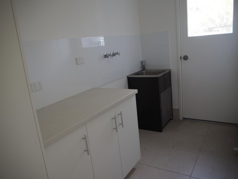 14 Matheson Ct, Middlemount QLD 4746