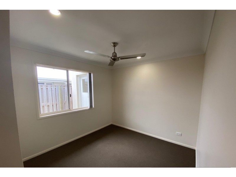 48 Scarborough Circuit, Blacks Beach QLD 4740