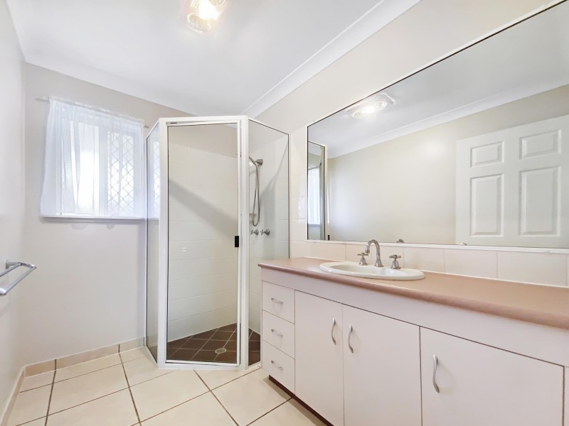 9 Lando Avenue, Sarina QLD 4737