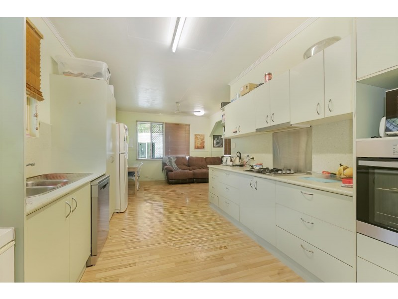 335 Slade Point Road, Slade Point QLD 4740