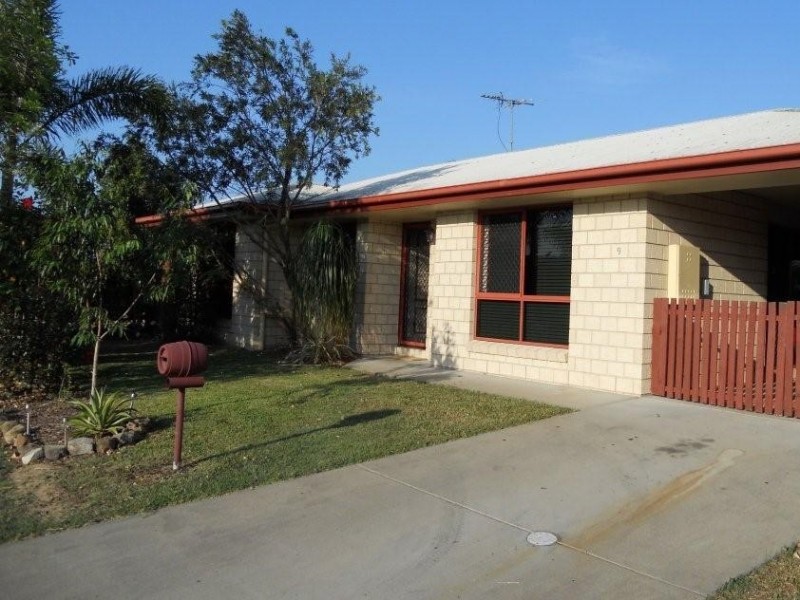 9 Culloden Place, Beaconsfield QLD 4740