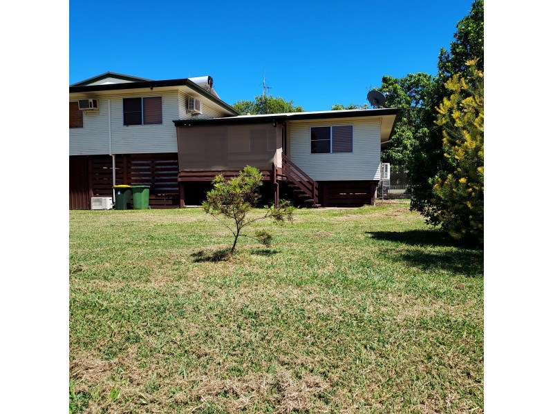 1 Fraser Court, Dysart QLD 4745