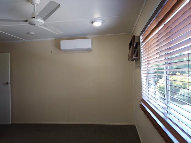 1 Fraser Court, Dysart QLD 4745