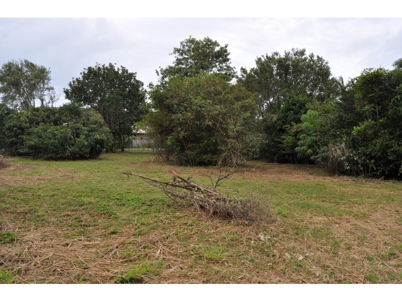 3 Sandpiper Court, Slade Point QLD 4740