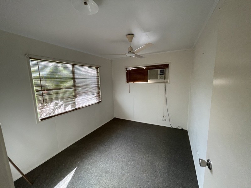 40 Winterer Crescent, Dysart QLD 4745