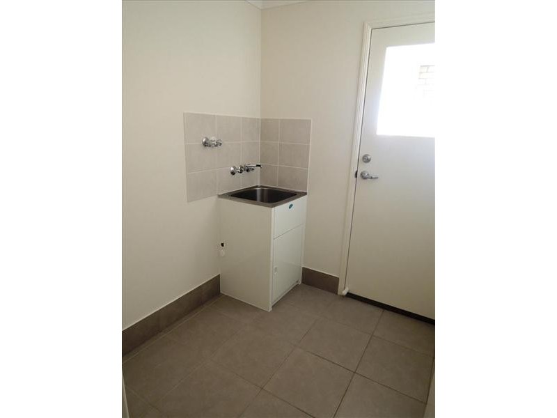 61 Schooner Ave, Shoal Point QLD 4750