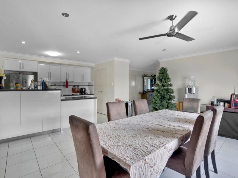 38 Lancaster Way, Ooralea QLD 4740