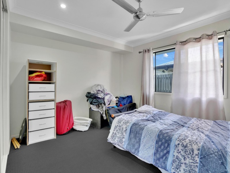 38 Lancaster Way, Ooralea QLD 4740