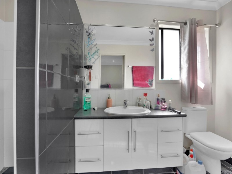 38 Lancaster Way, Ooralea QLD 4740