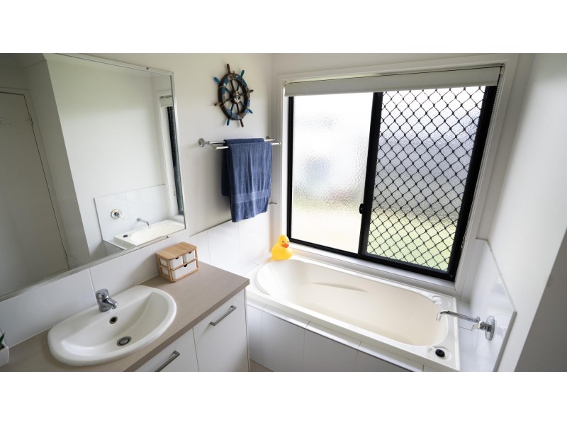 92 Oldmill Drive, Beaconsfield QLD 4740